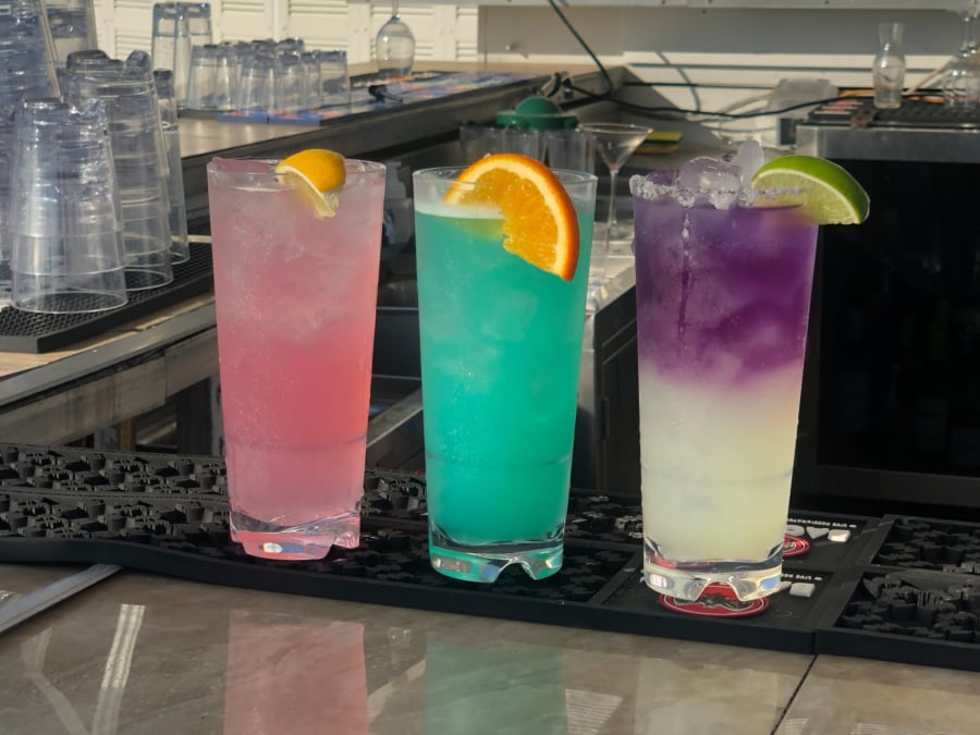 Level 11 Rooftop Bar & Lounge – photo 3